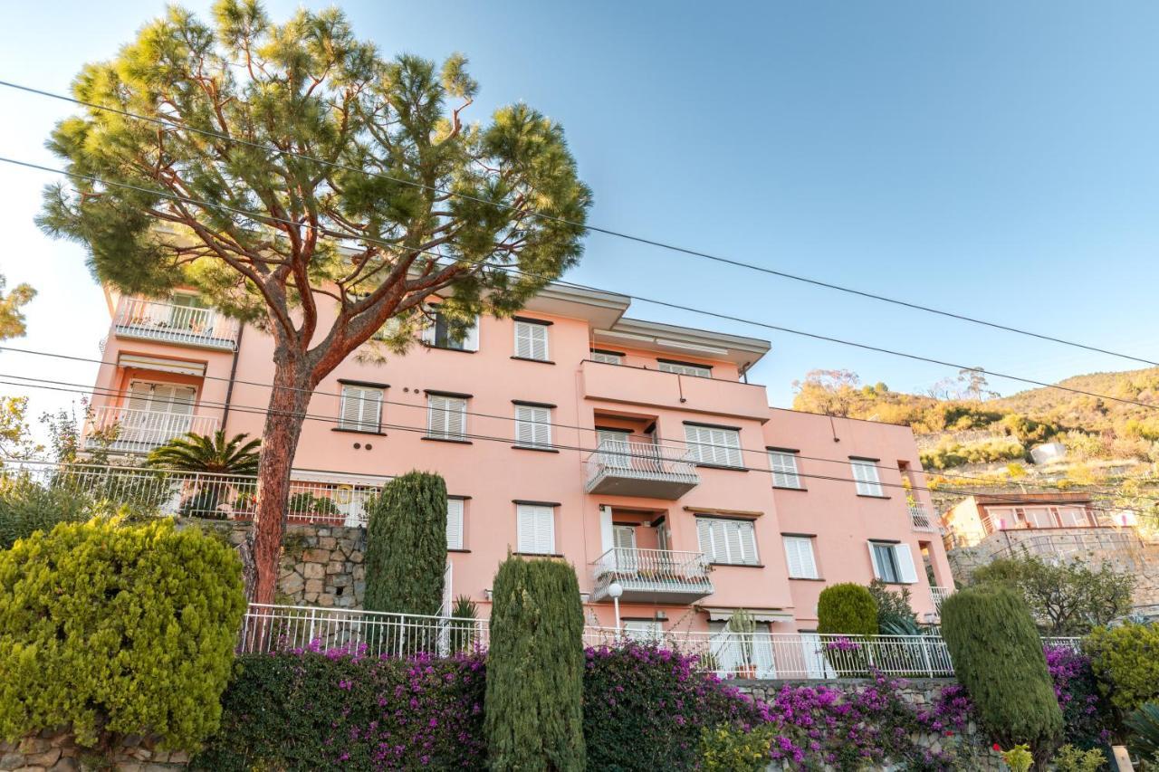 116 - Casa Colorata Vista Mare, 500M Dalla Spiaggia - Parcheggio Privato Gratis Incluso Ospedaletti Eksteriør billede