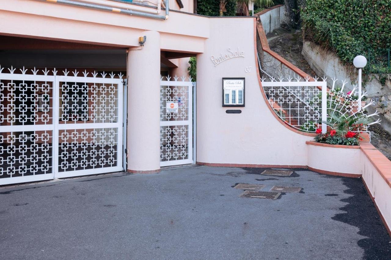 116 - Casa Colorata Vista Mare, 500M Dalla Spiaggia - Parcheggio Privato Gratis Incluso Ospedaletti Eksteriør billede